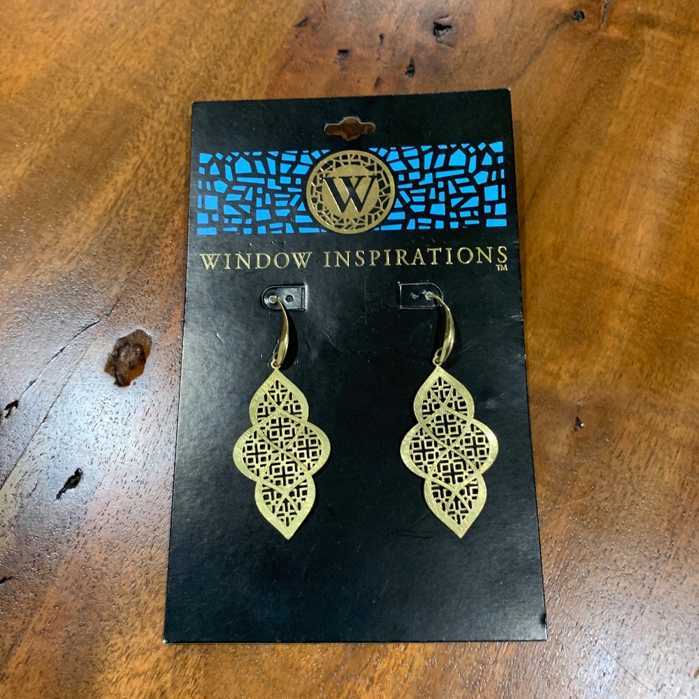 Moroccan Inspired Dangle Earrings window inspirations earrings Gold NWT boho